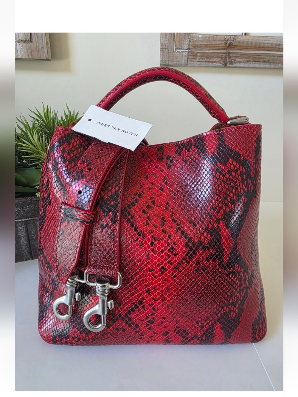 Dries Van Noten Vermilion Python Embossed Leather Hobo Bag- Runway Piece - Picture 3 of 15